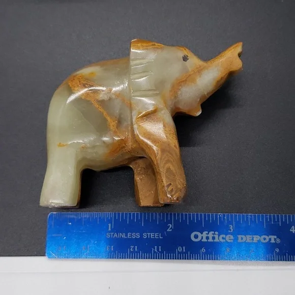 Vintage Hand Carved Onyx Elephant Figurines - Picture 3 of 7